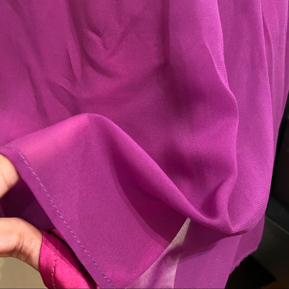 Le Chateau Dress - Picture 3 of 4